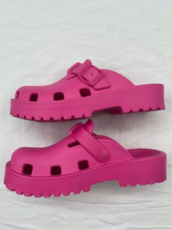 NEW! Free People Karlie Buckle Clogs. 7. - Picture 12 of 14